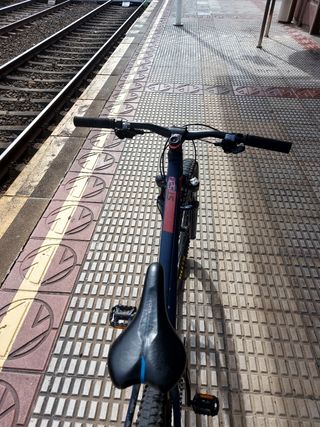 BTWIN ROCKRIDER ST 520