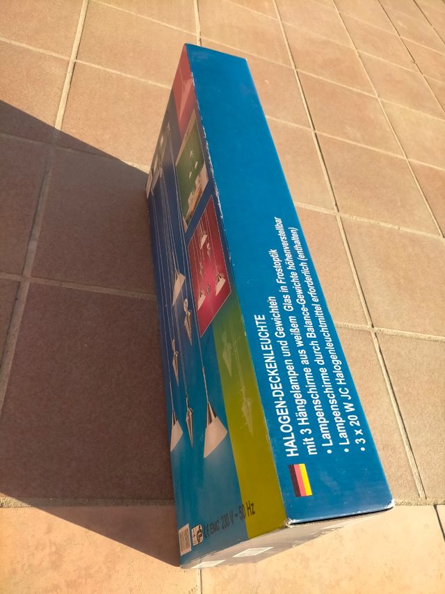 PLAFON CON 3 LAMPARAS COLGANTES