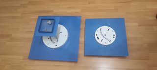 2 lámparas colgantes de interior.