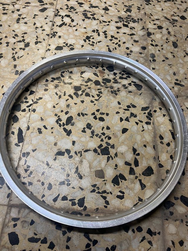 Llantas  motocros 21" y 19"