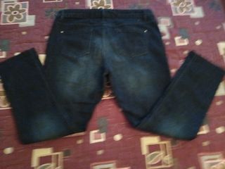 Pantalón vaquero elásticos con poco uso como nuevo