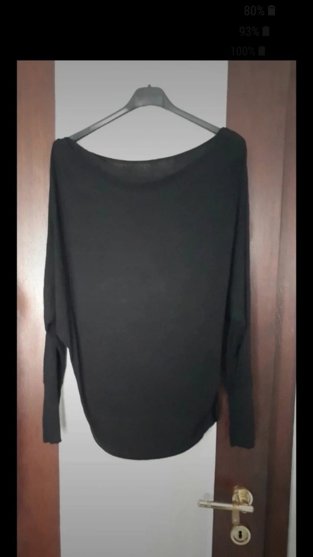 Maglia manica lunga  in viscosa colore nero