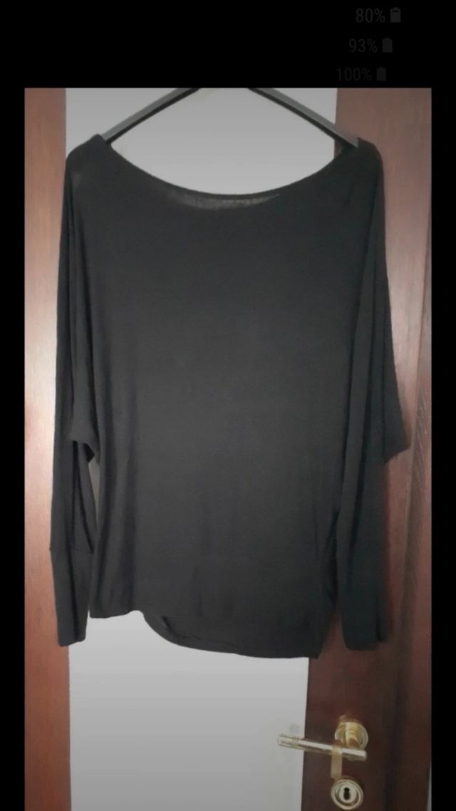 Maglia manica lunga  in viscosa colore nero