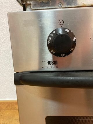 Cocina horno y vitrocerámica. Placa. Encimera