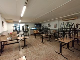 R-6416309 Traspaso bar restaurante Esplugues