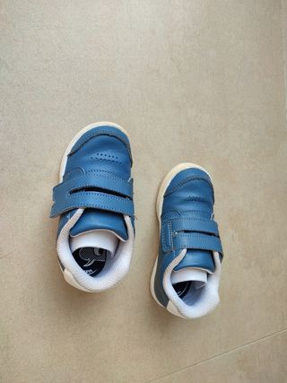 zapatillas y deportiva decathlon primeros pasos 24