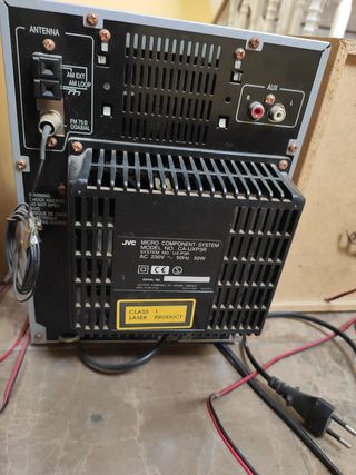 Equipo música JVC.