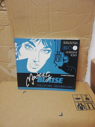 VARIOS TOMOS Y TOMITOS DE PLANETA DEAGOSTINI