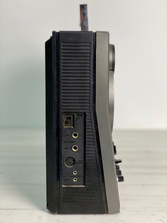 Akai Boombox AJ-480FS