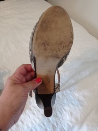 Sandalias mujer de piel de serpiente