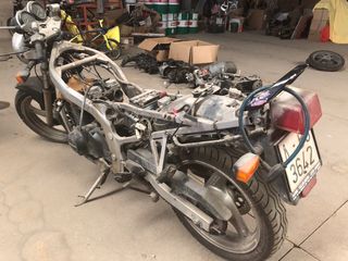 Suzuki gs 500