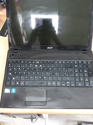 Portátil Acer Aspire 5336 con windows 10