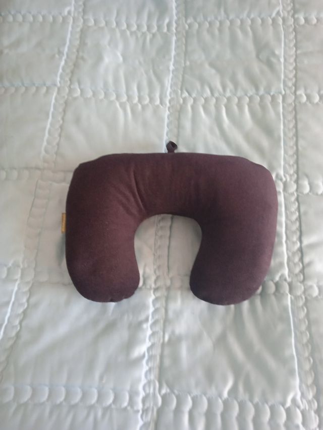 Almohada-viaje.Casa Kathmandu.Nueva.