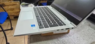 HP X360 G8 i5 1135G7 16 RAM 256 SSD