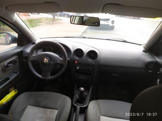 SEAT Ibiza 2005