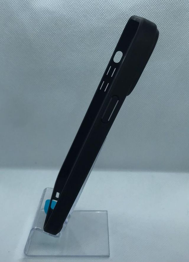 Funda spigen iPhone 13 Pro Max