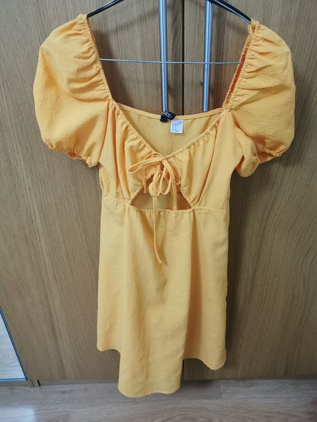 Vestido amarillo skater H&M