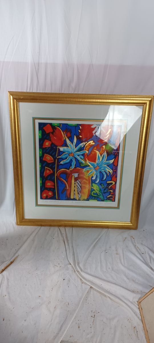 Cuadró floral marco dorado