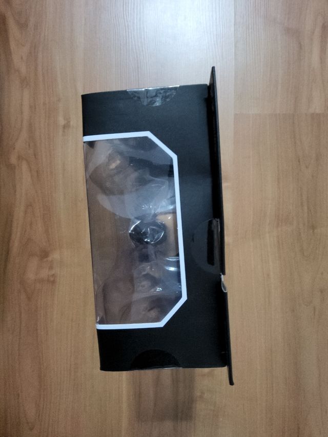 Figura Superman black suit variant