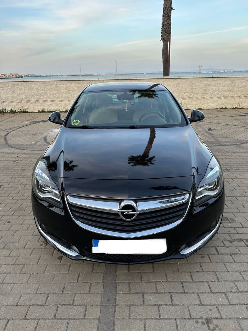 Opel Insignia 2016 - foto 1