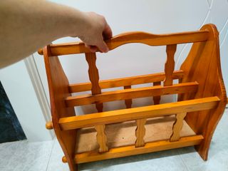 Revistero botellero columna madera noble cerezo