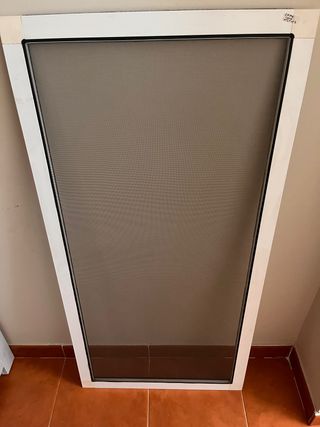 Dos Mosquiteras hechas a medida