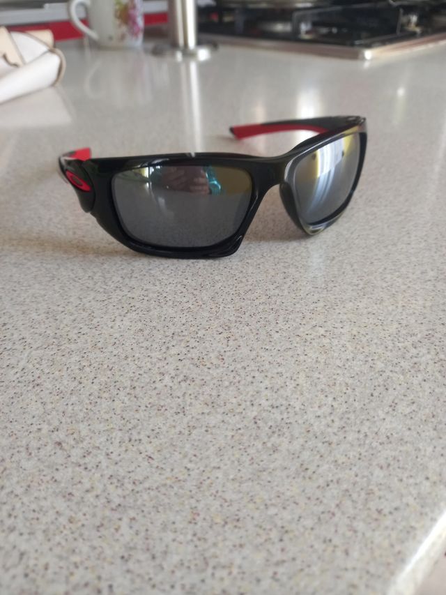 Oakley occhiali da sole