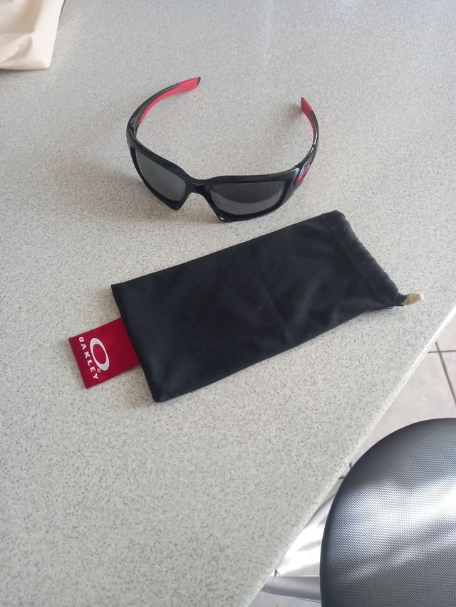 Oakley occhiali da sole