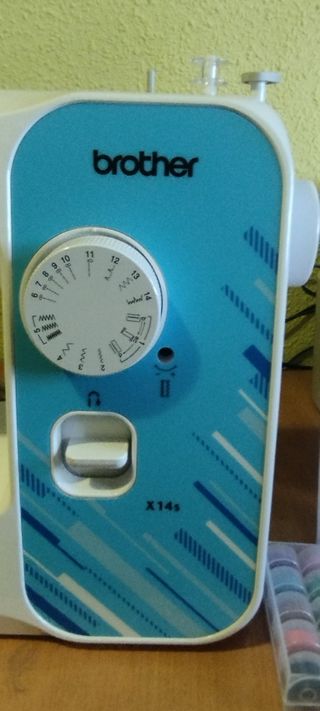Máquina de Coser Brother
