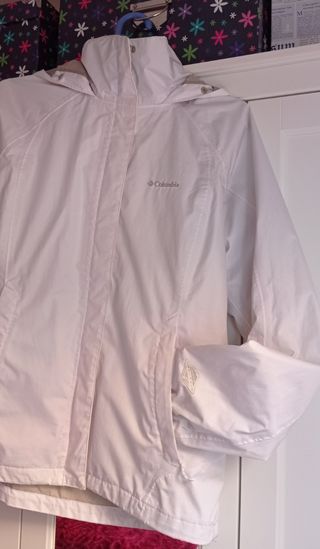 Impermeable técnico 