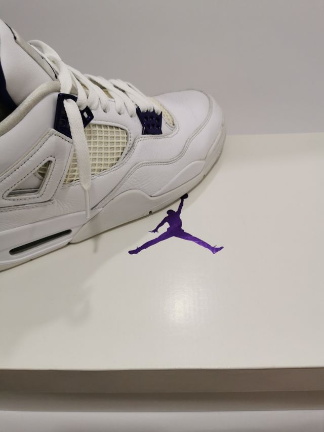 Jordan 4 retro Metallic Purple - 11US
