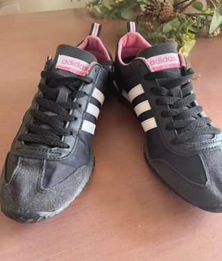 Zapatillas Adidas mujer 40 aunque es como un 39
