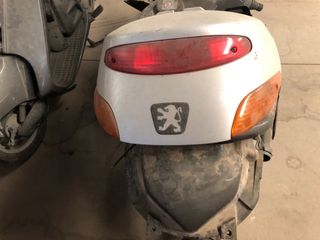 Peugeot eliseo