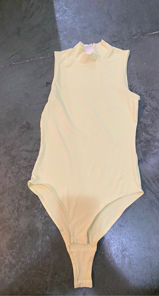 H&M Body elástico COMO NUEVO
