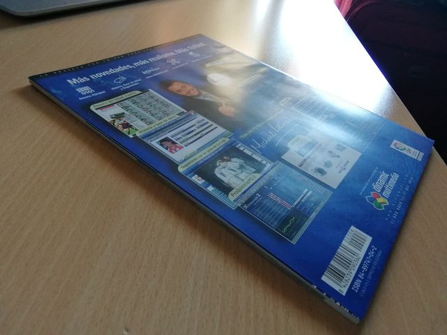 Revista PC Fútbol 6.0 + Guía Dinamic 1998 (nuevo)