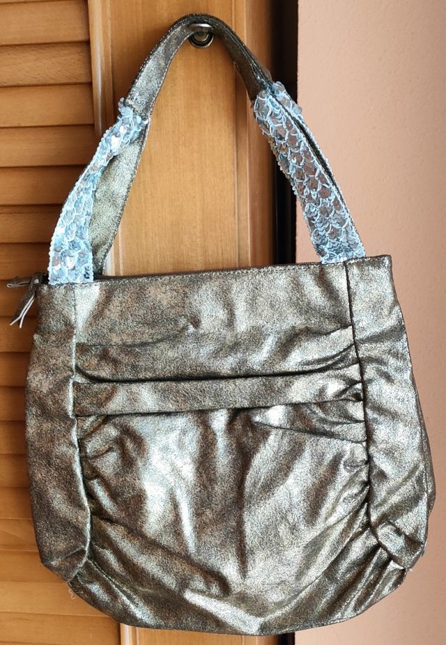Bolso dorado