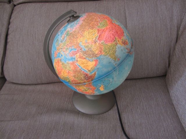 Globo terráqueo lámpara