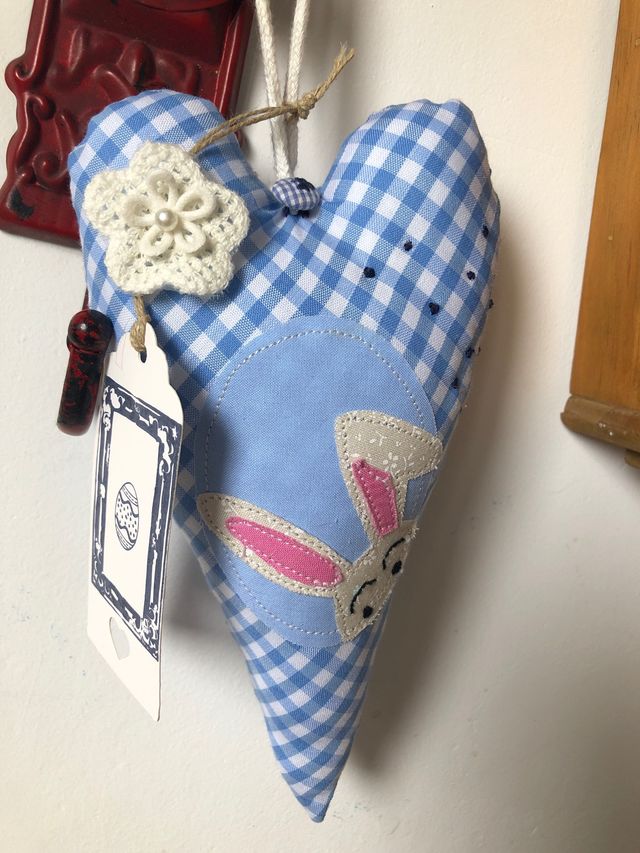 Colgante corazón de tela