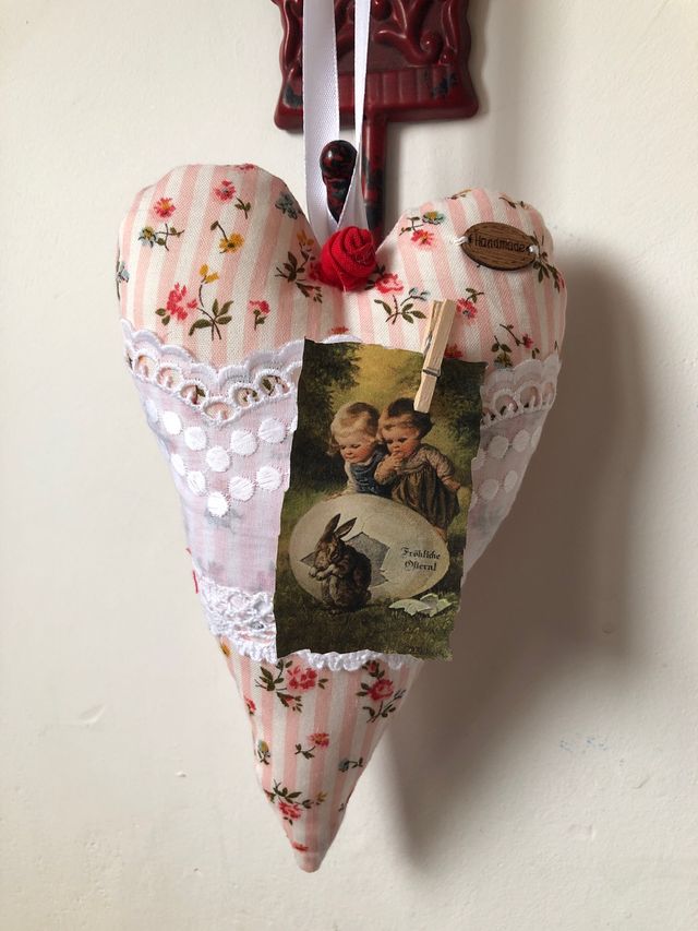 Colgante corazón de tela