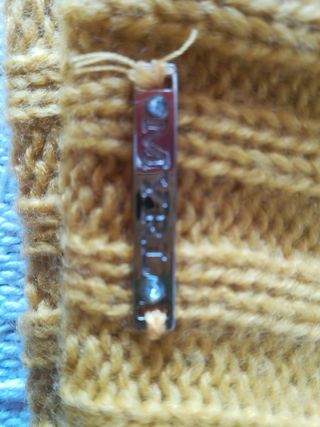 gorro y bufanda mostaza mayoral