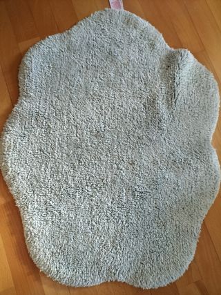 ALFOMBRA DE NUBE INFANTIL. VERBAUDET