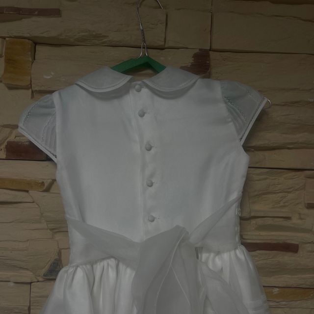 Vestido de primera comunión. Casa blanquita