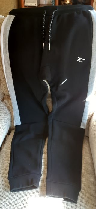 Pantalón chandal sin estrenar