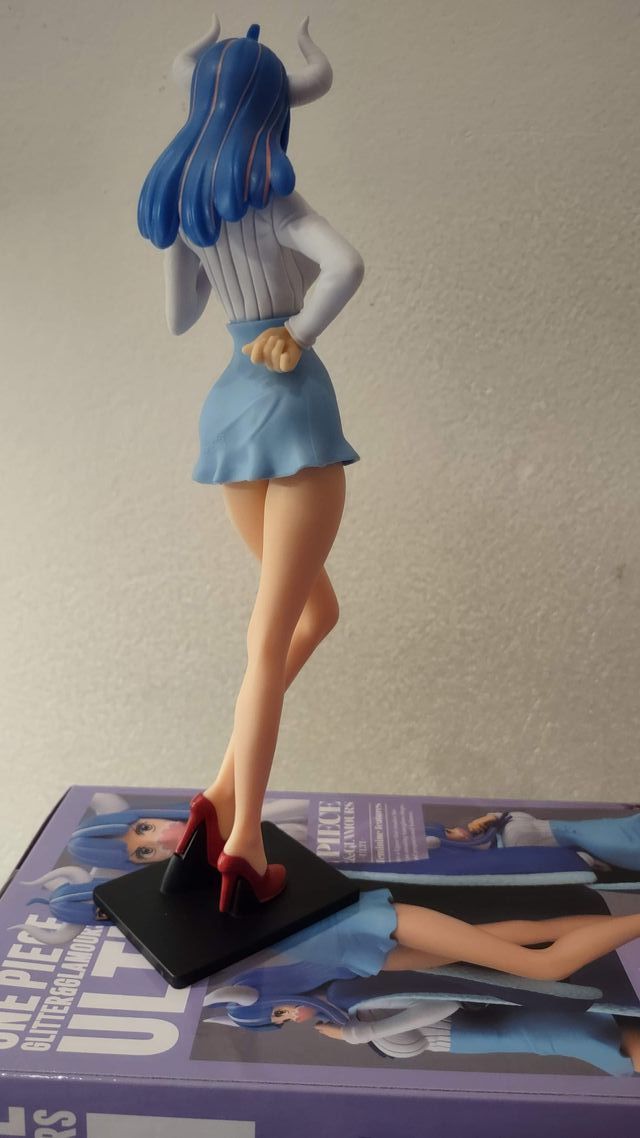One Piece: Ulti Glitter & Glamours Ver. A Figure