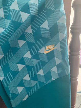Pantalón Nike chica