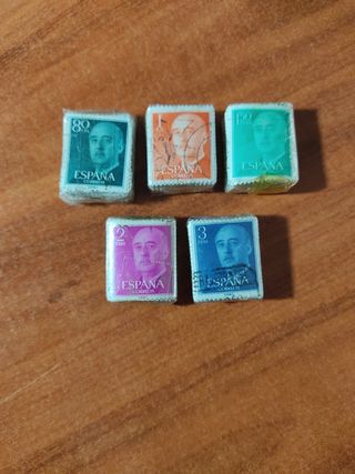 500 sellos en pastillas. Franco