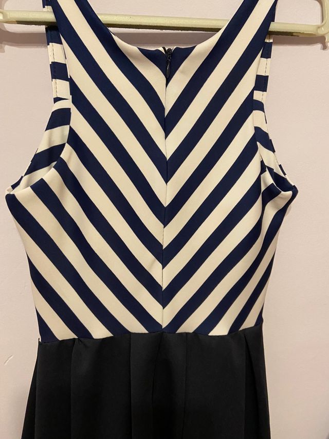 VESTIDO AZUL MARINO CON RAYAS TIPO MARINERO