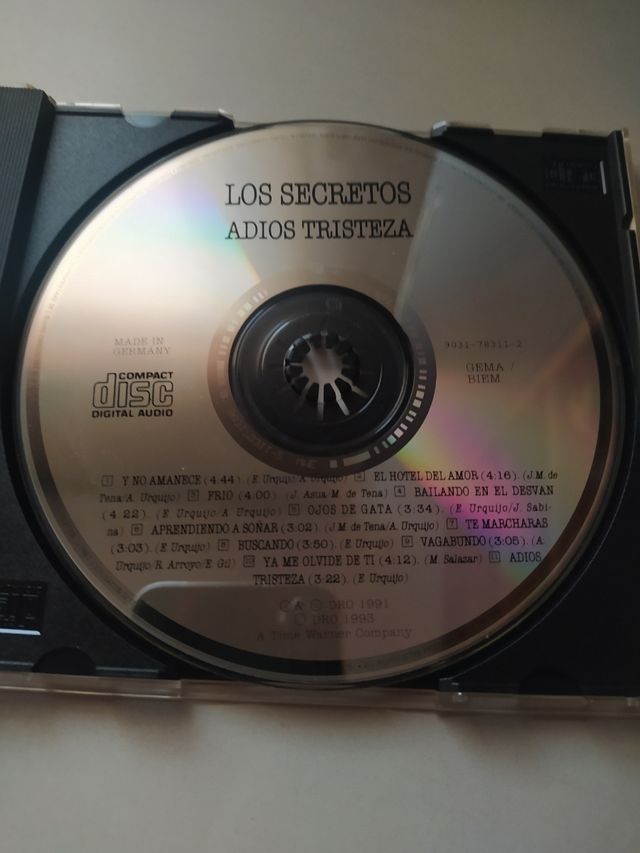LOS SECRETOS*ADIOS TRISTEZA