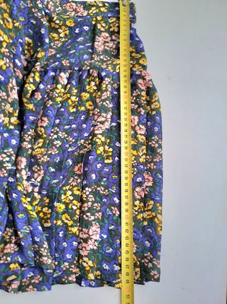 Falda de gasa flores invitada