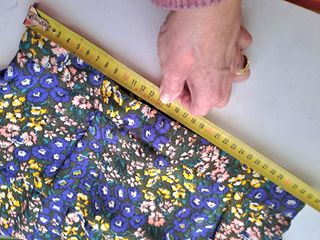 Falda de gasa flores invitada